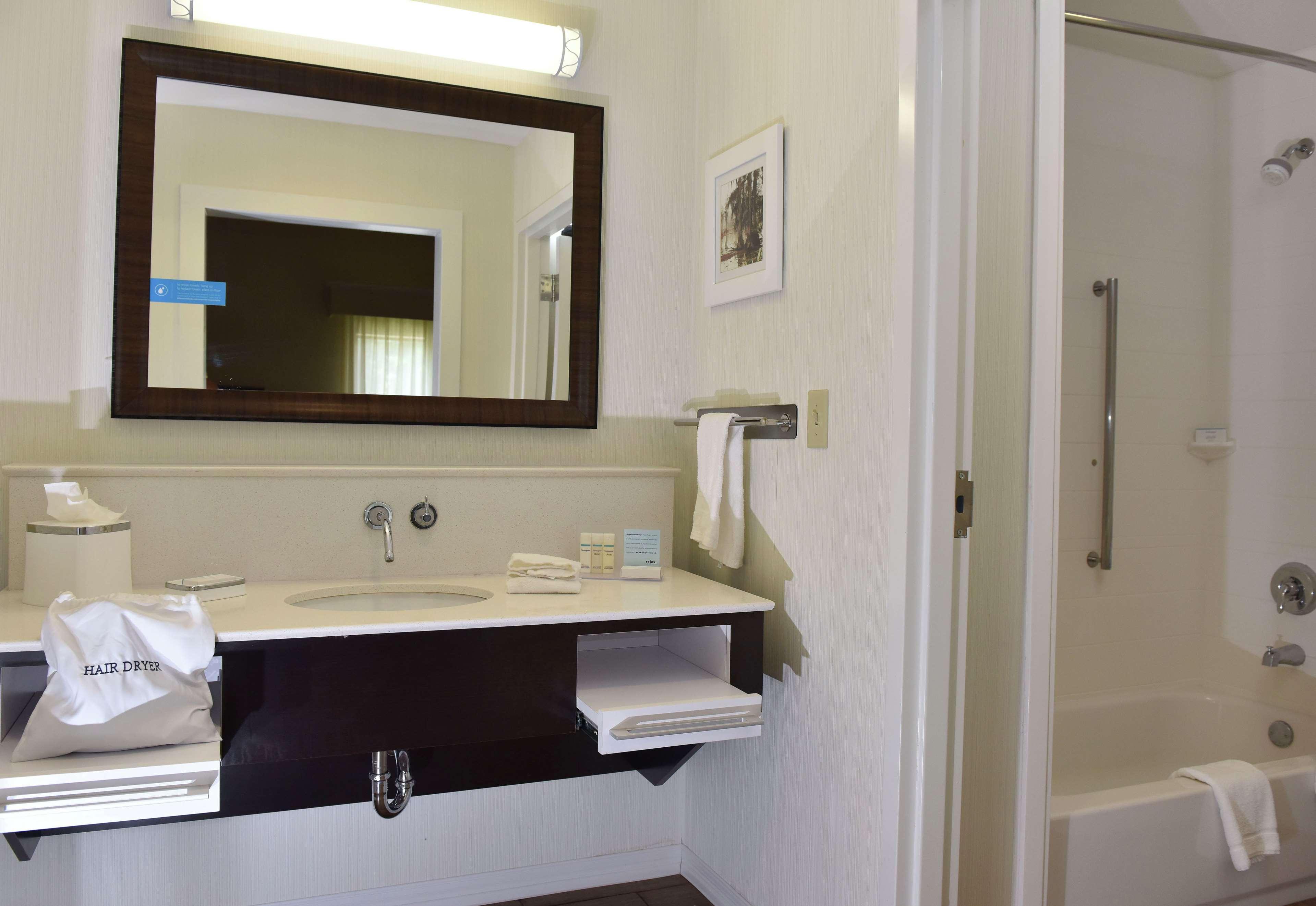Hampton Inn & Suites Alexandria Dış mekan fotoğraf