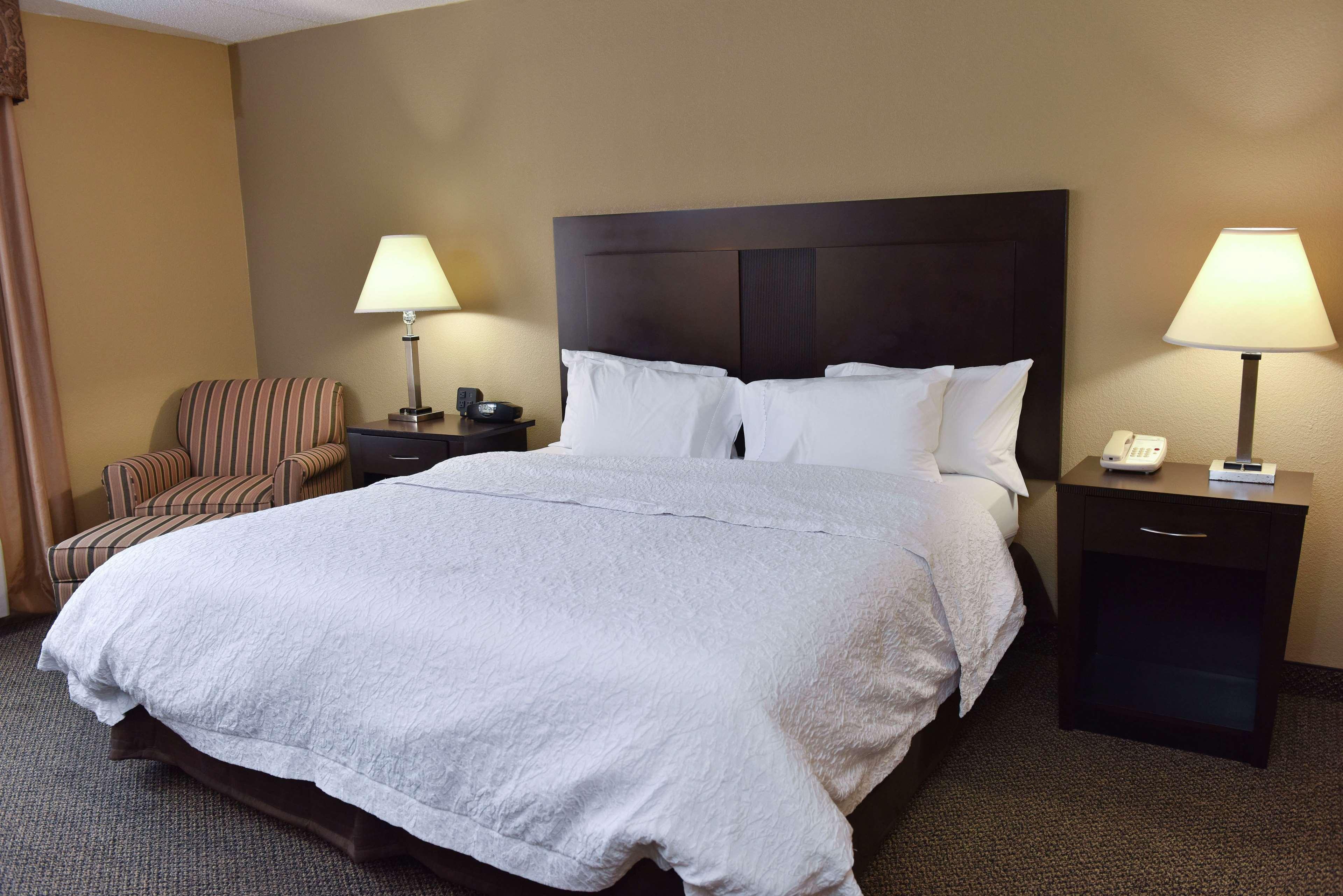 Hampton Inn & Suites Alexandria Dış mekan fotoğraf