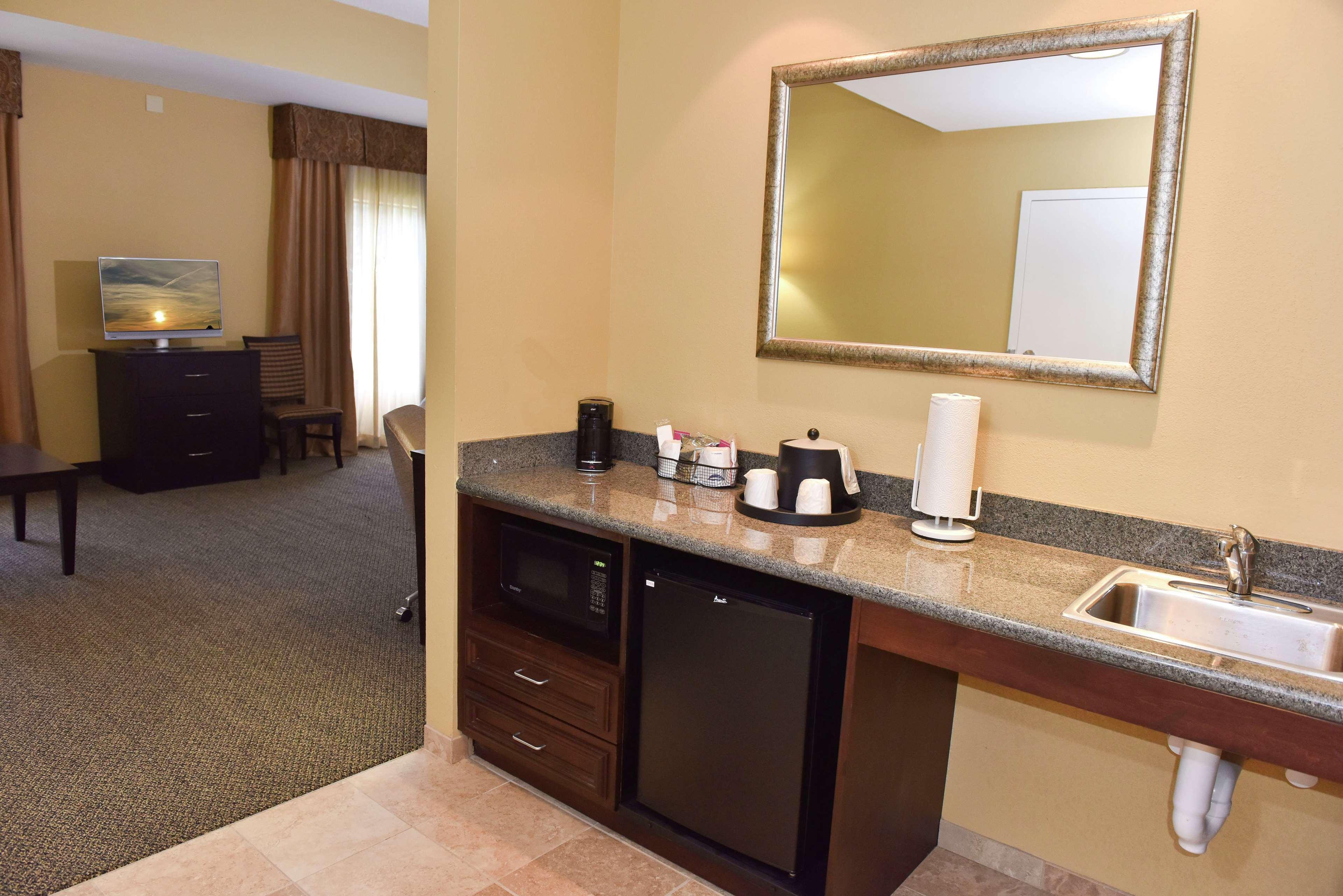 Hampton Inn & Suites Alexandria Dış mekan fotoğraf
