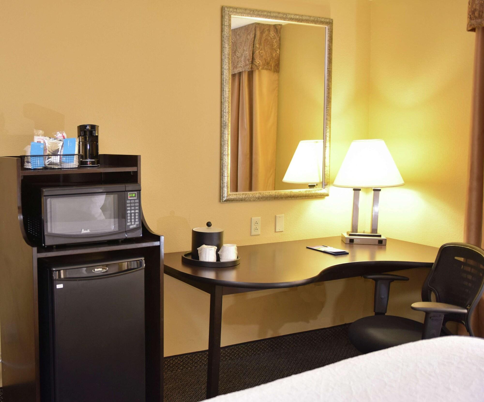 Hampton Inn & Suites Alexandria Dış mekan fotoğraf