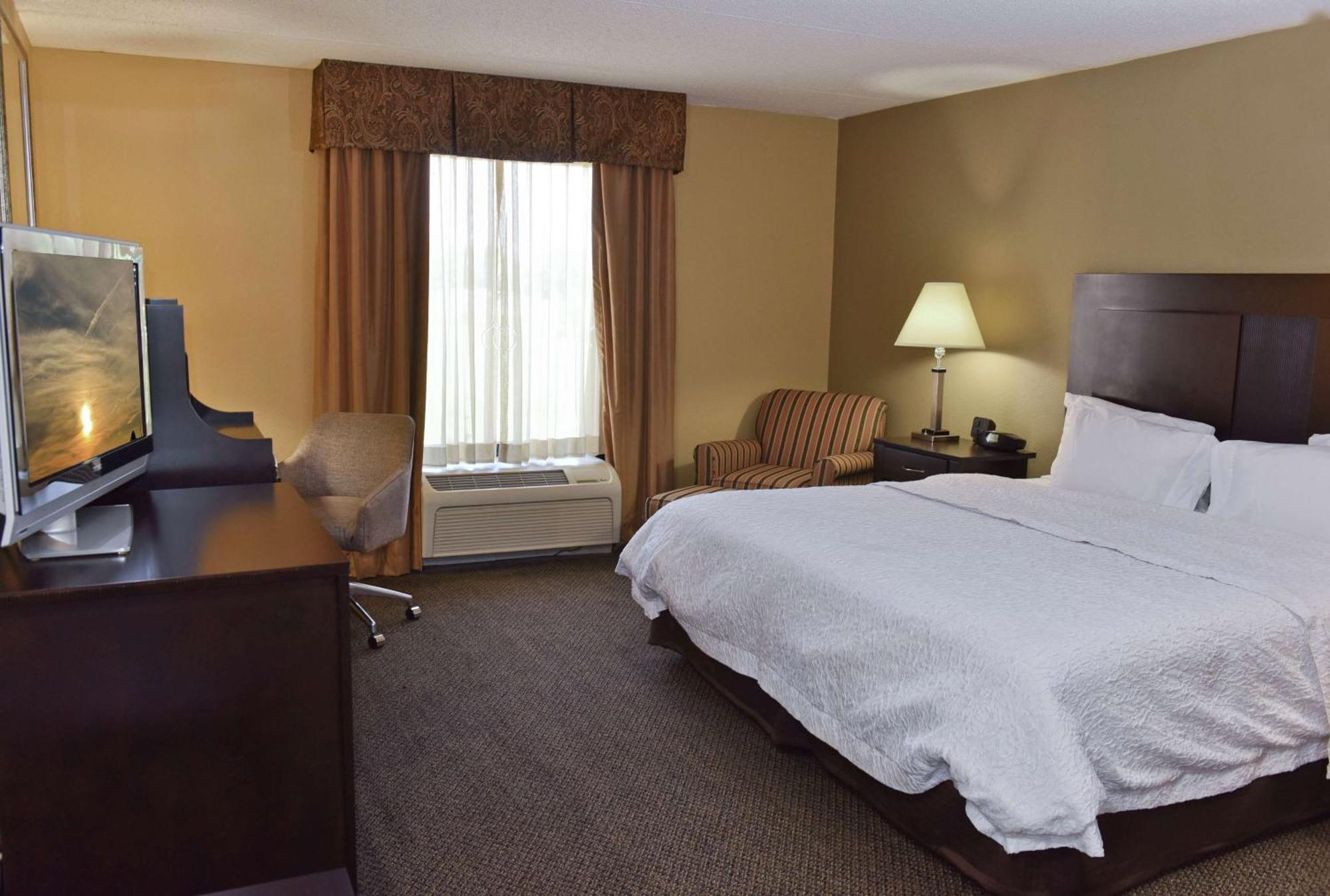 Hampton Inn & Suites Alexandria Dış mekan fotoğraf