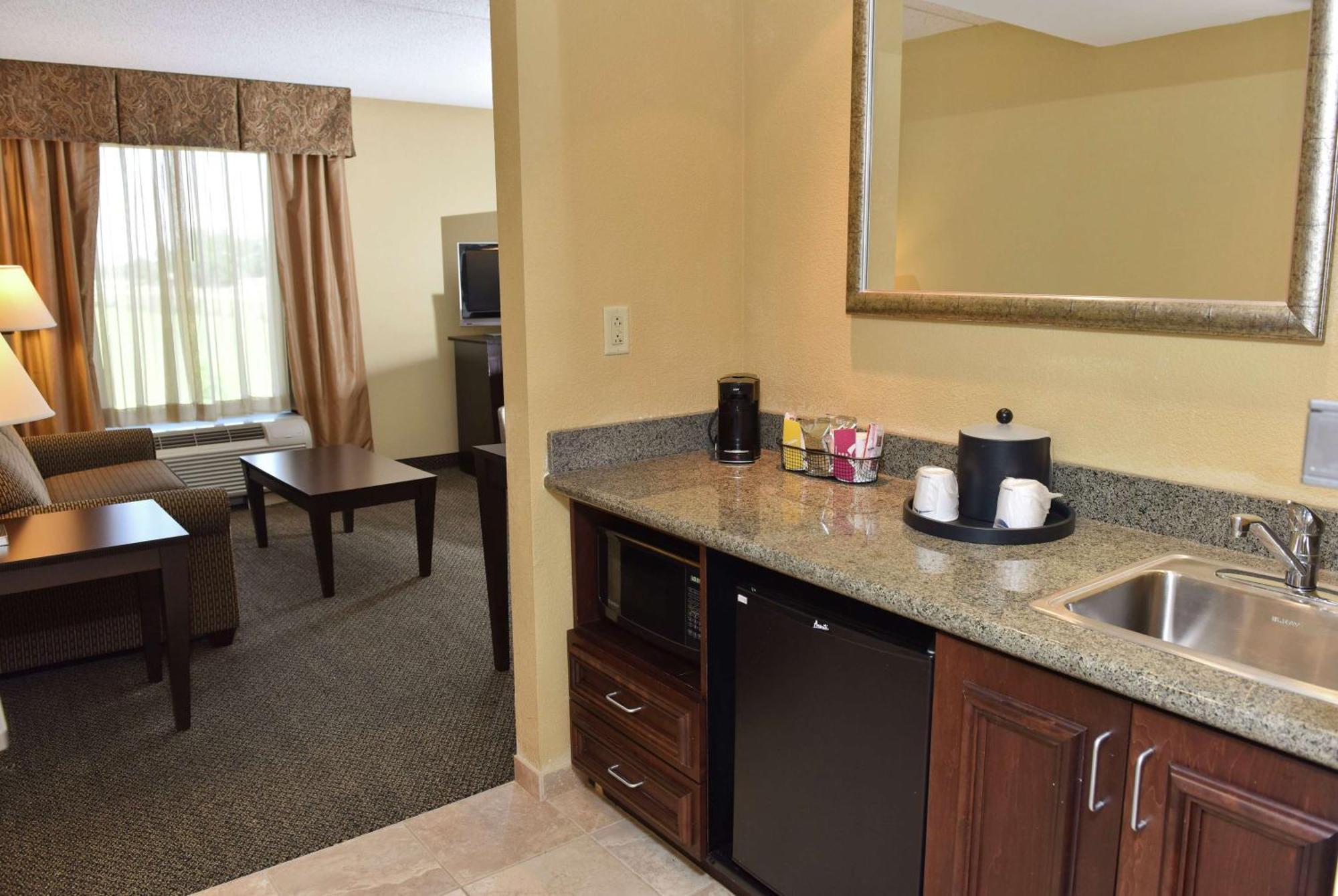Hampton Inn & Suites Alexandria Dış mekan fotoğraf