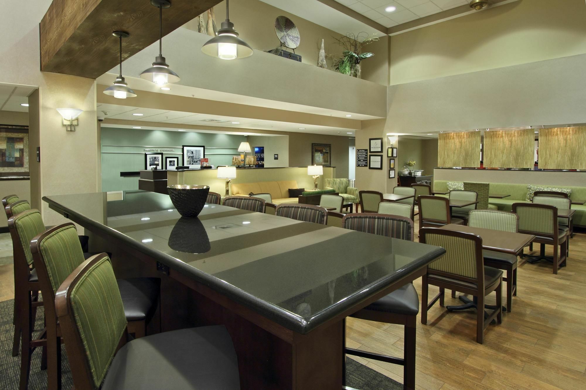 Hampton Inn & Suites Alexandria Dış mekan fotoğraf